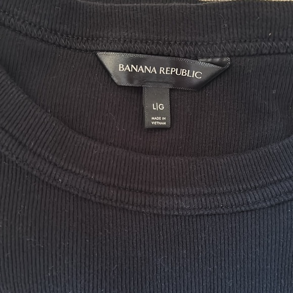 Black Banana Republic Ribbed T Shirt - Picture 3 of 3